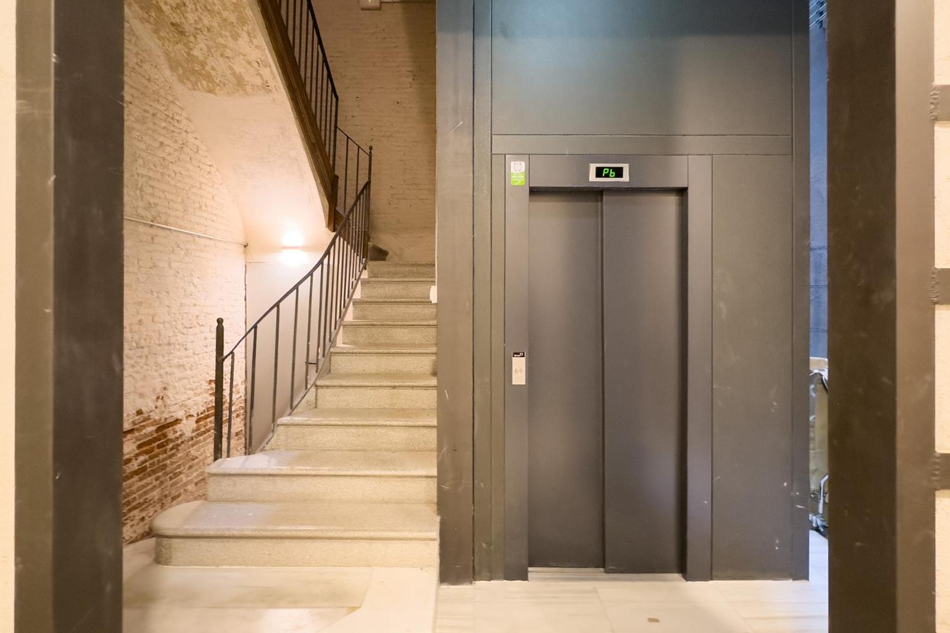 Unique Living Born Apartments & Studios Barcelona Eksteriør bilde